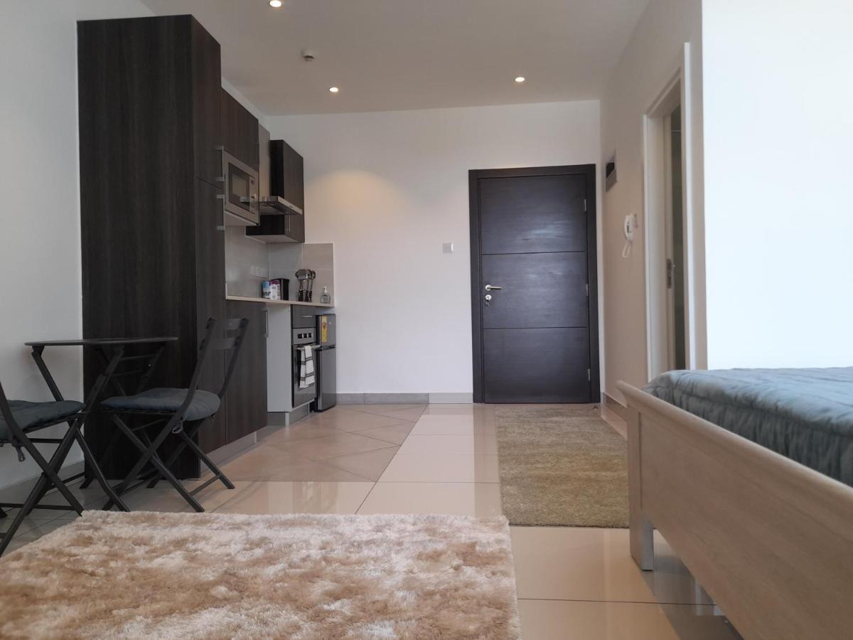 Embassy Gardens Studio Аккра Экстерьер фото